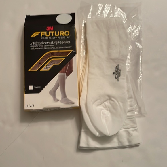Futuro anti embolism knee length stockings, size M, color white. Soft, durable - Picture 6 of 8